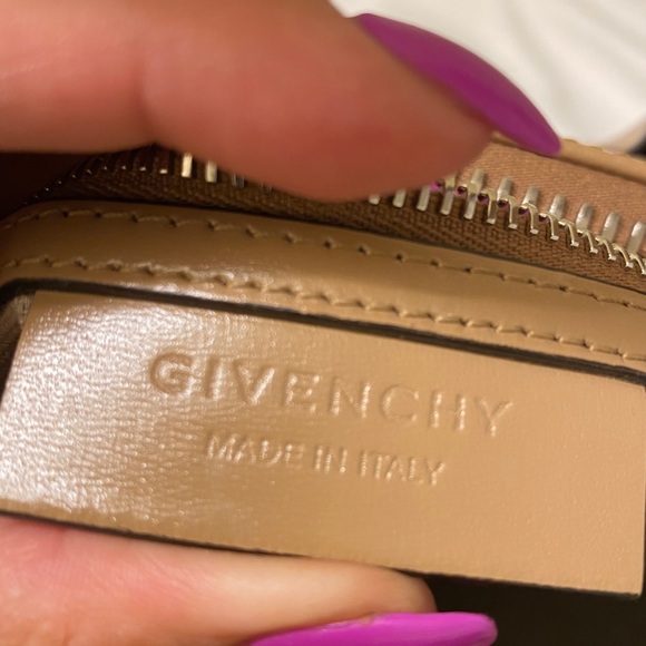 Givenchy Beige Small Antigona - Picture 12 of 13